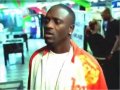 Titre = Akon - lonely (trouble),
Taille video = 12210 KO,
Date vignette = 20/01/2008,
Cliquer pour lancer la vido.